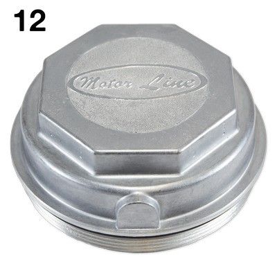 Tapacubos Silver Motor Line con parte superior octogonal y base circular.
