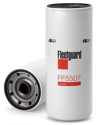 Dos filtros de combustible Fleetguard FF5507; uno vertical y otro horizontal. Cilindros blancos con tapas negras y etiquetas rojas.