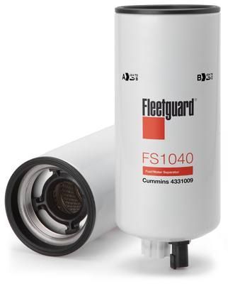 Filtro de combustible Fleetguard FS1040; dos filtros cilíndricos blancos, uno vertical y otro lateral. Extremos negros, logotipo rojo.