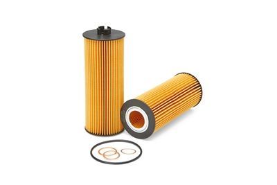 Dos filtros de aceite para automóvil de color amarillo con juntas incluidas, sobre fondo blanco.