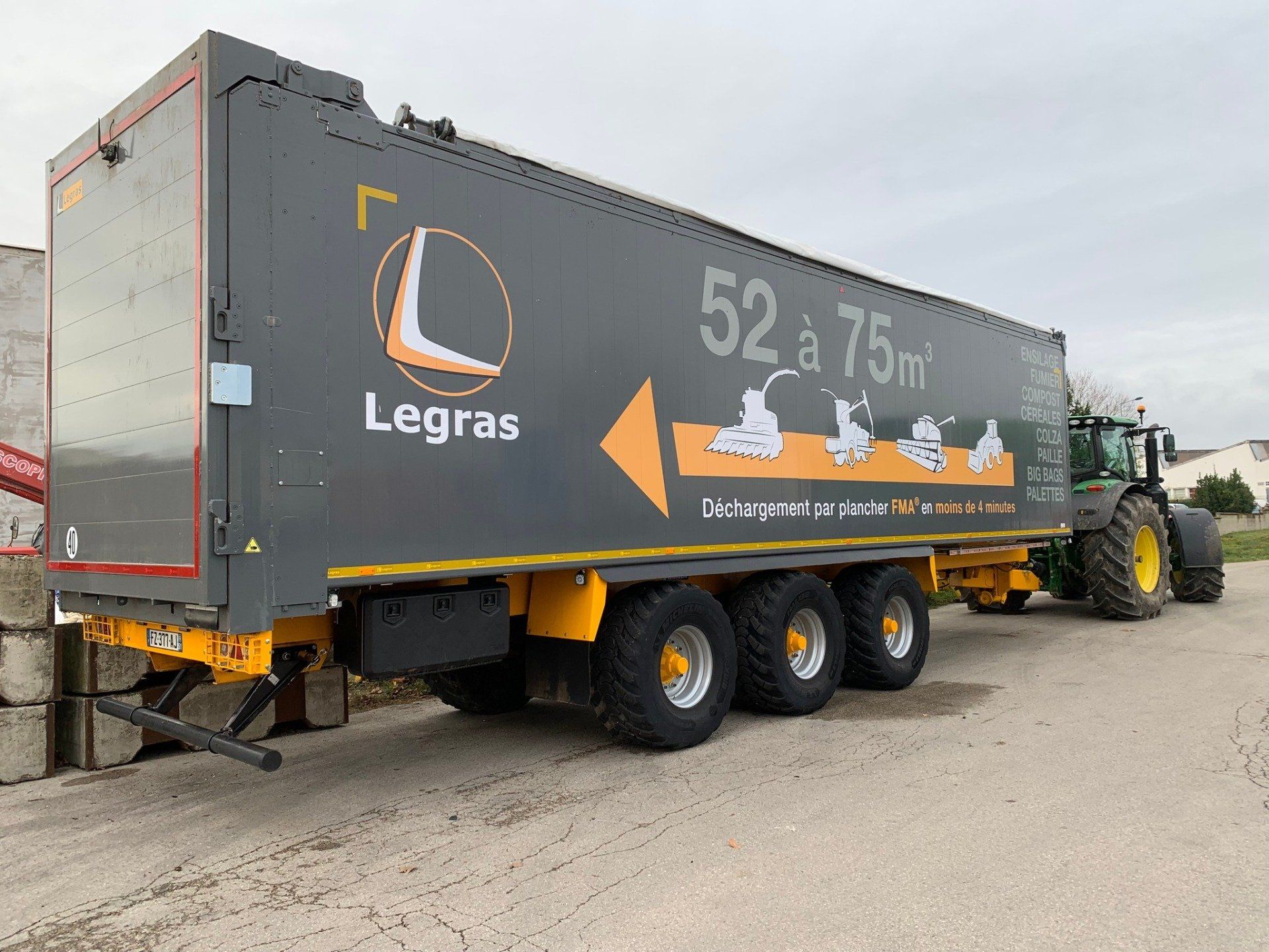 Legras agro, piekabe, trailer, FMA, graudu piekabe, pašizgāzējs, traktora piekabe, lauksaimniecības tehnika, silage trailer, legras agri