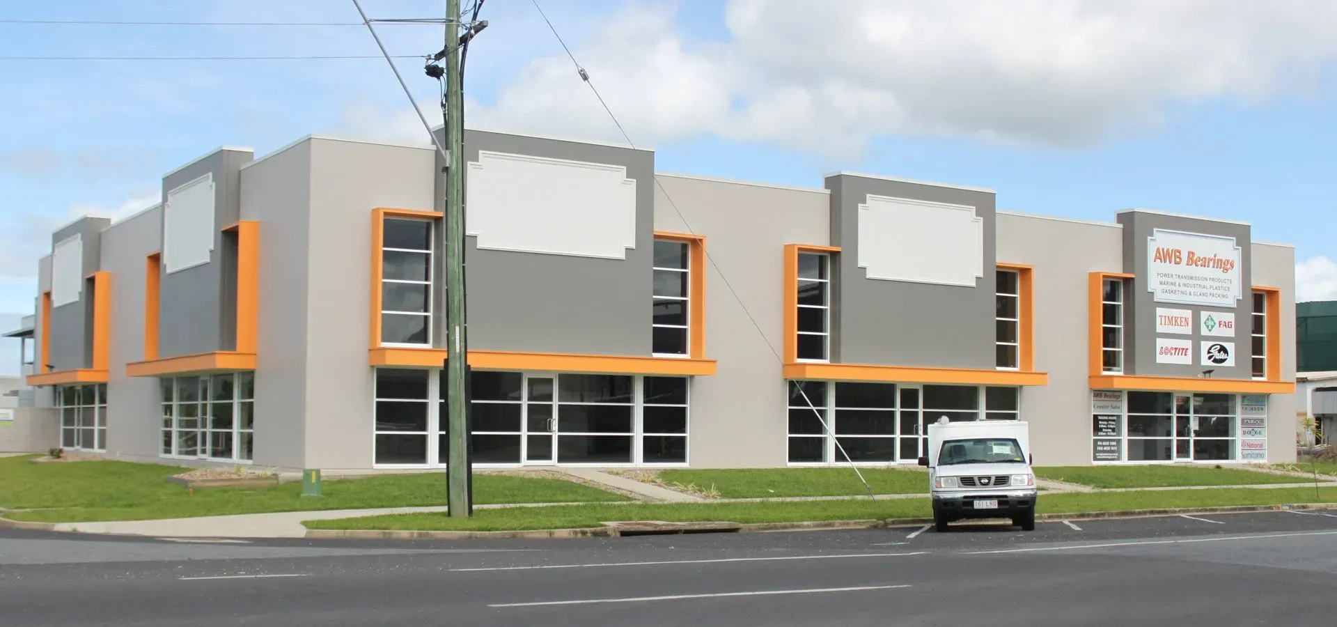 Commercial Store — Redlynch, QLD — Wes Mansfield Construction
