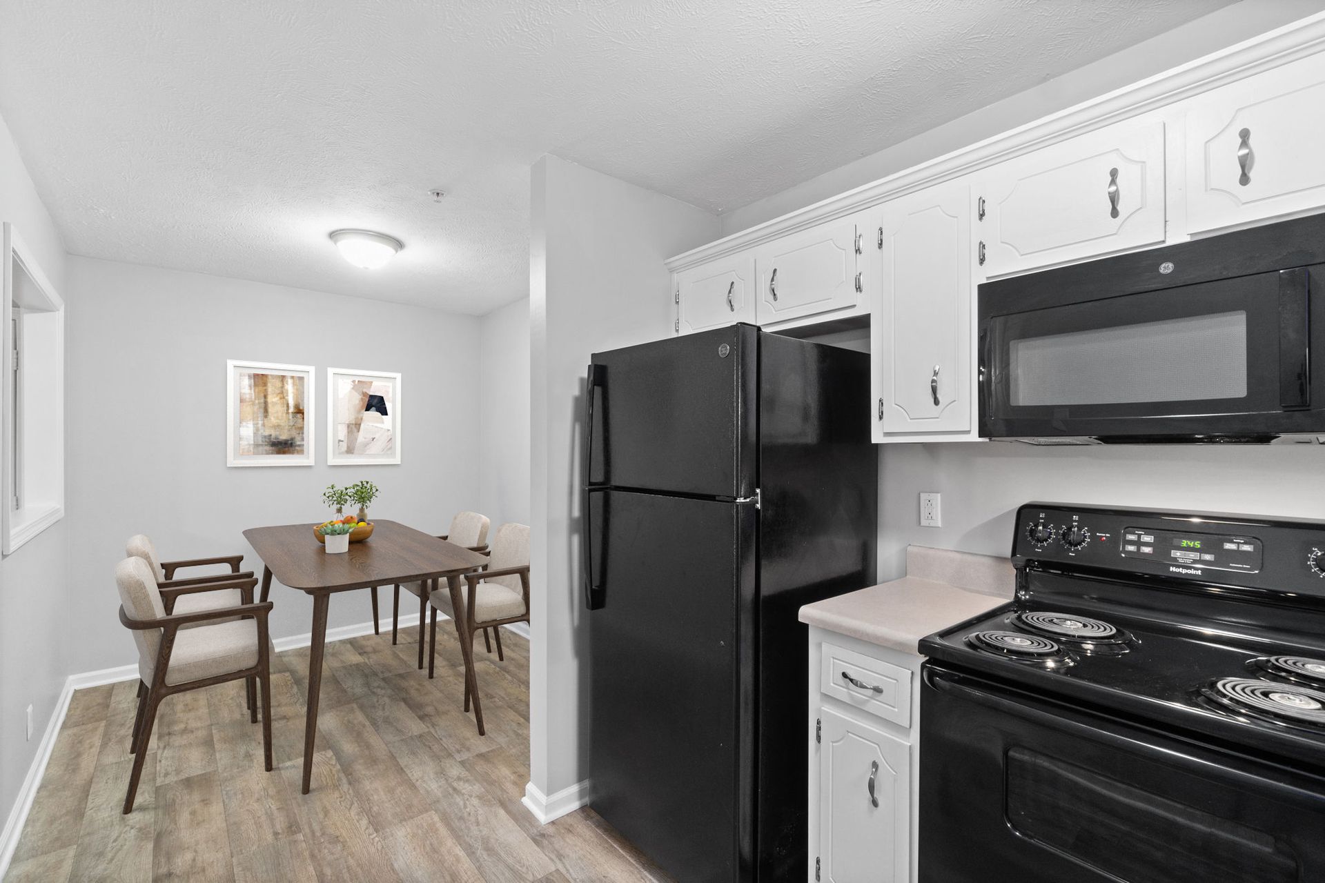 HOME Highland Park Luxury Apartments Clarksville, TN