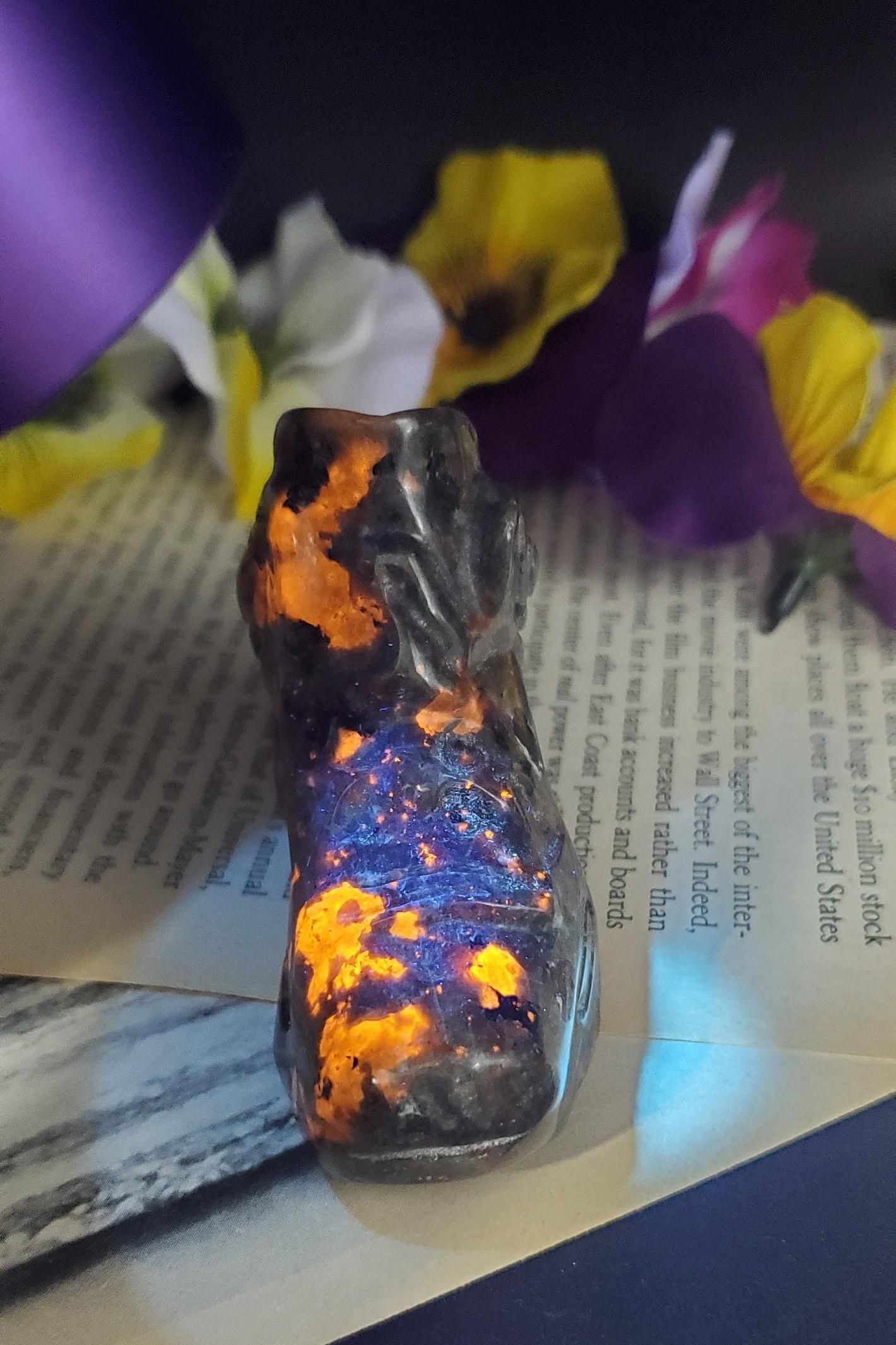 Yooperlite, fire stone crystal shoe carving 164g