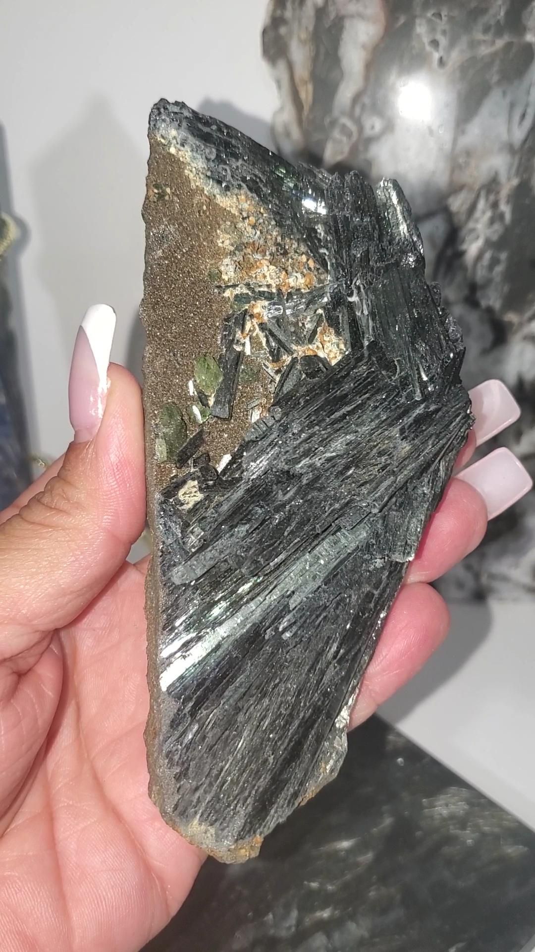 Vivianite Blue-green cluster, Brazil 244g