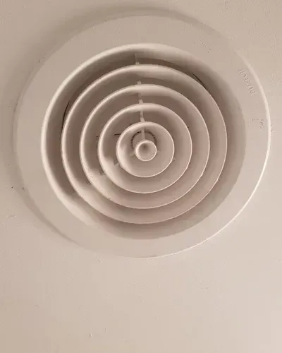White Air Vent on the Ceiling of a Room | East Gosford, NSW | Clark’s Insulations White Air Vent on the Ceiling of a Room | East Gosford, NSW | Clark’s Insulations