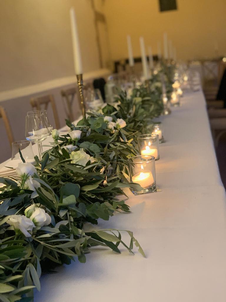 Fiori e candele per matrimonio