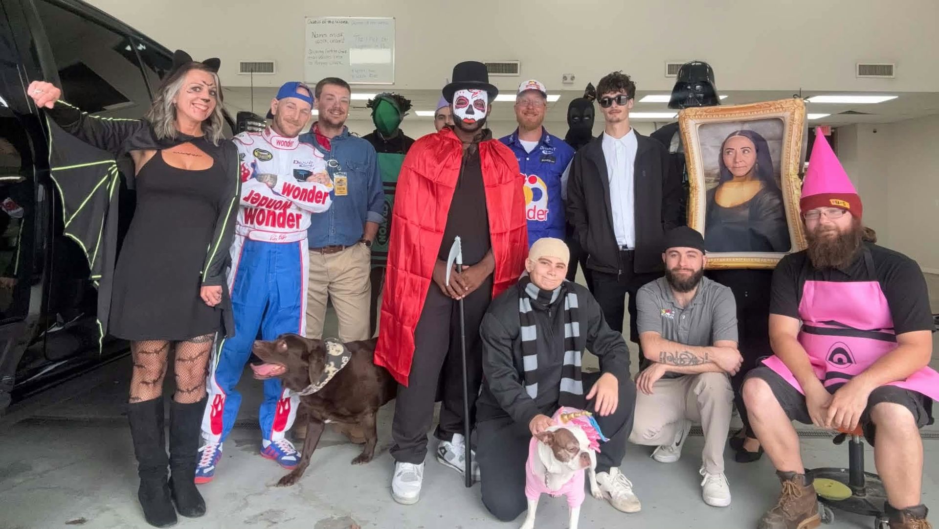 Detail 360 Halloween team building