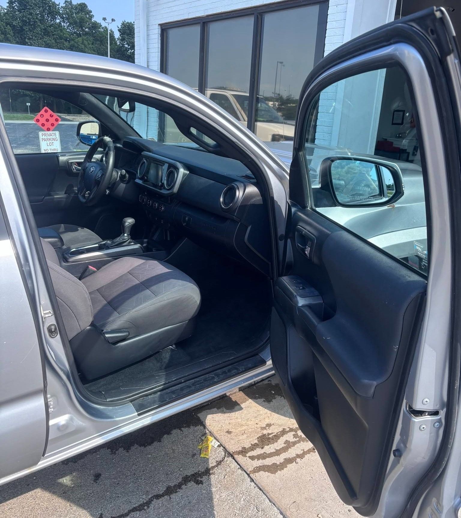 Toyota Tacoma complete detailing