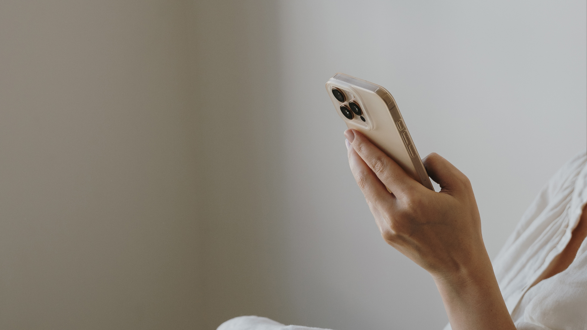 contact holistic health guidance support phone