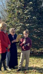 5th grader, 1st Selectwoman and Citizen at 2023 Wreaths Across America ceremony