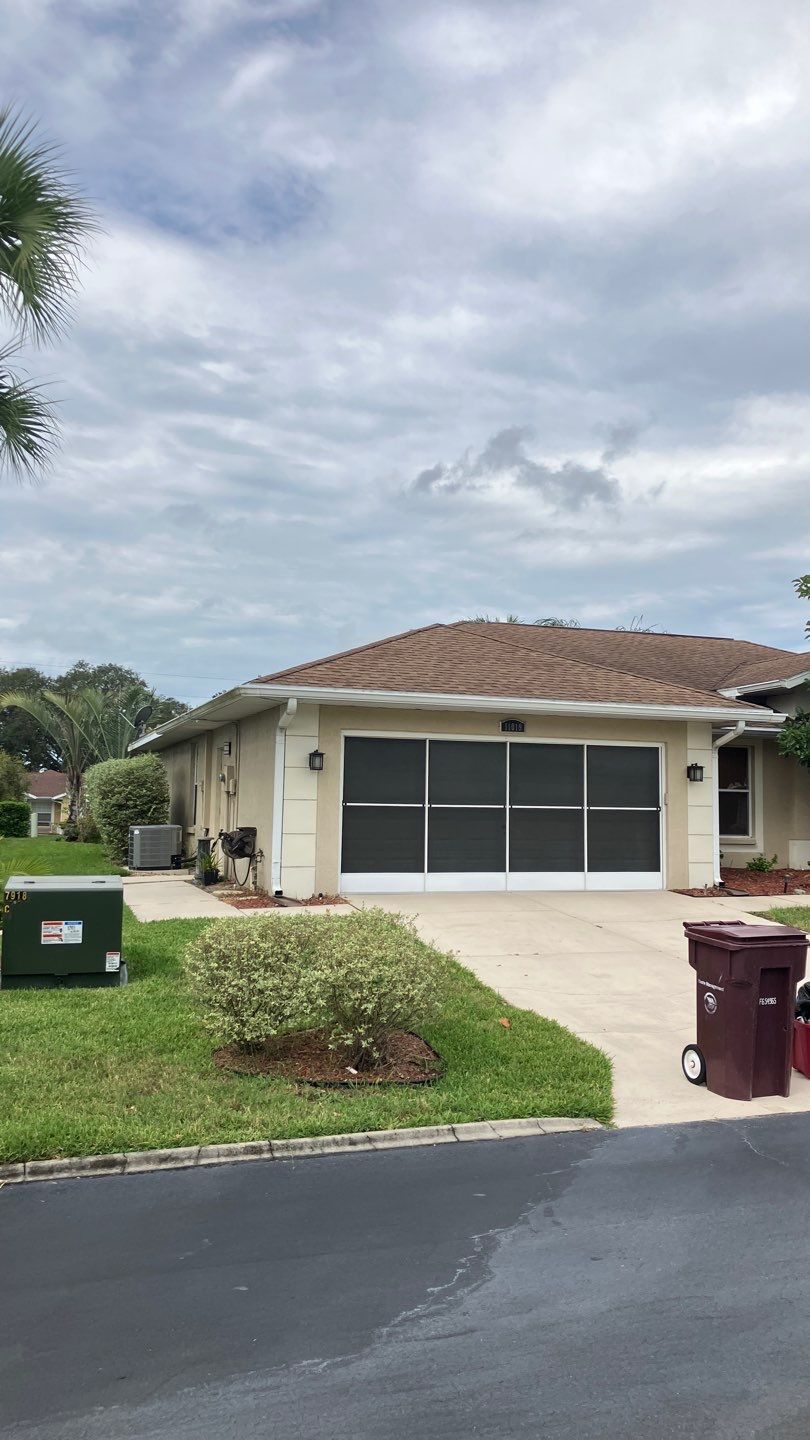 Completed CertainTeed Landmark Resawn Shake roof replacement in Tampa Bay Golf & Country Club, San Antonio, Florida.