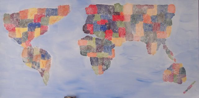 Schilderij van de wereldkaart geschilderd door een deelnemer bij Studio MiSt in Harderwijk