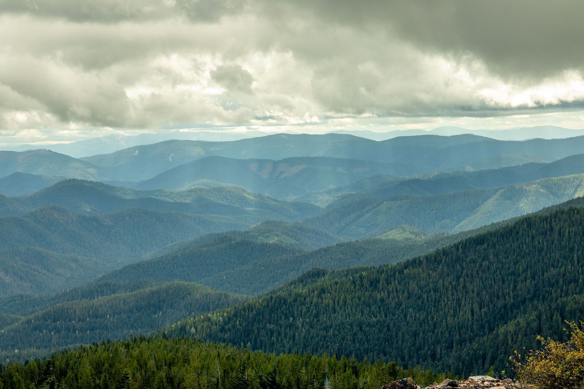 The scenic rolling mountain peaks of the Idaho Panhandle National Forests near Coeur d'Alene, Idaho