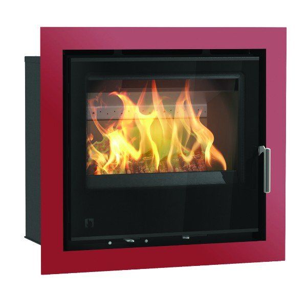 i600