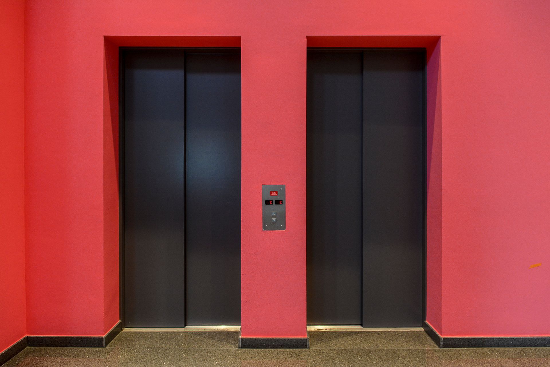 Elevator Contractor