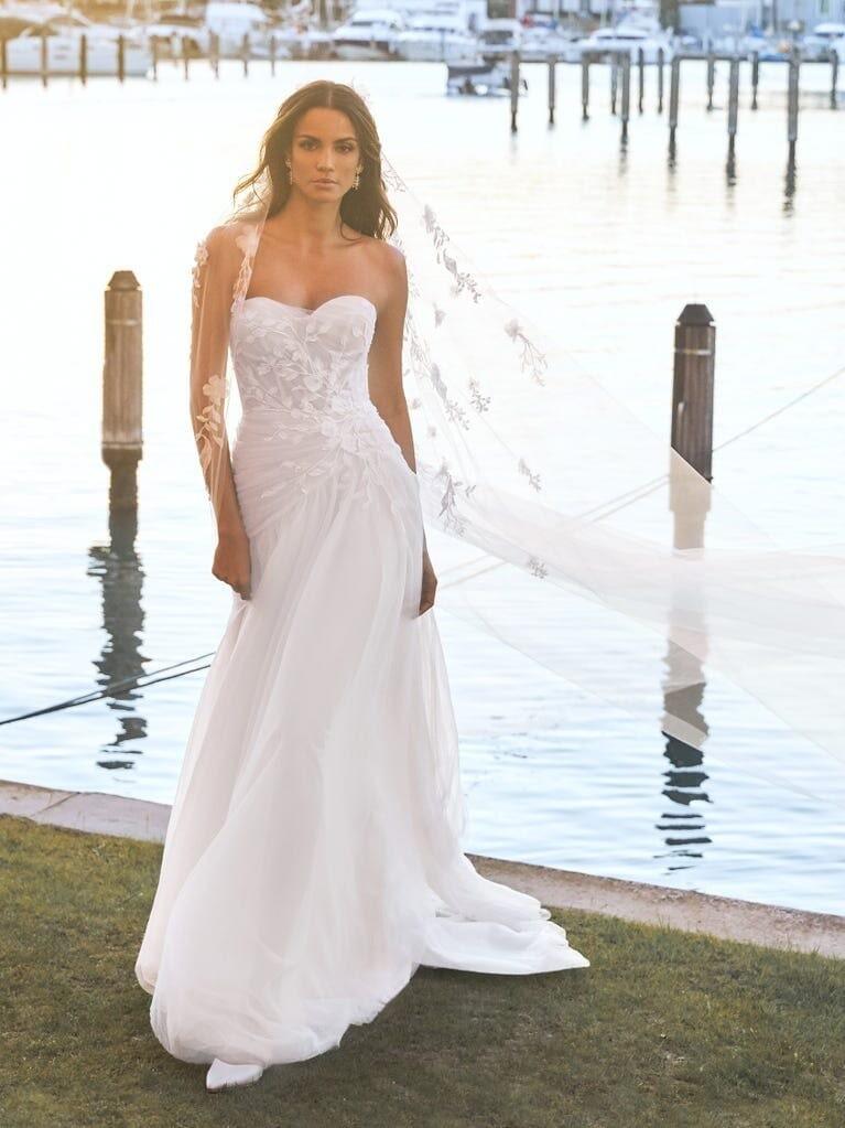 EL CASTILLO NUPCIAL 