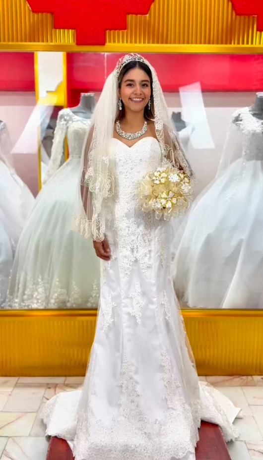 EL CASTILLO NUPCIAL 