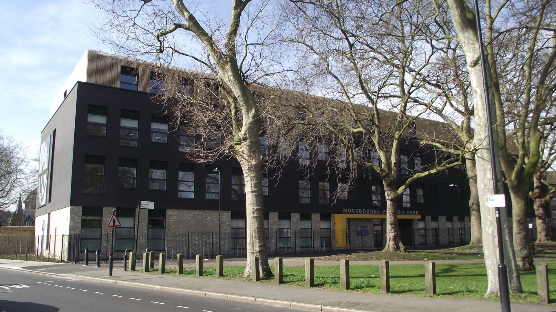 London Academy JUB External Render