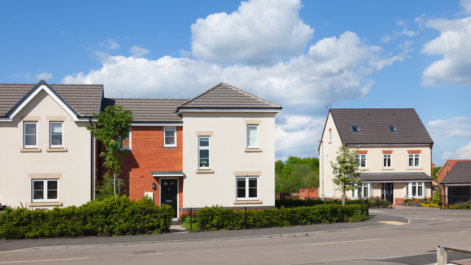 Houses with External Silicone Render