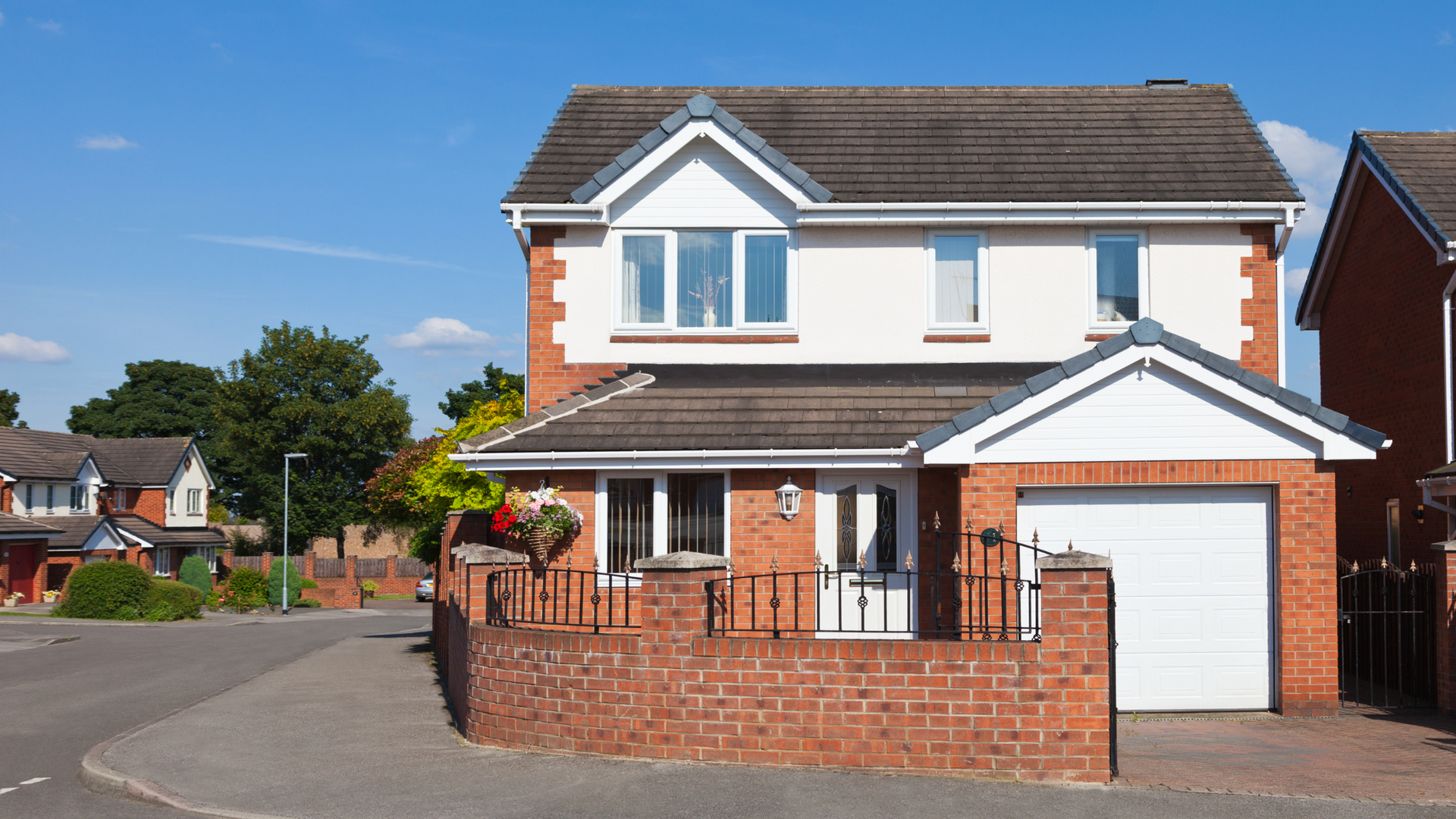 Detached House with Silicone External Render