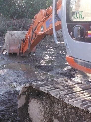 Lavoro di movimentazione terra a Como