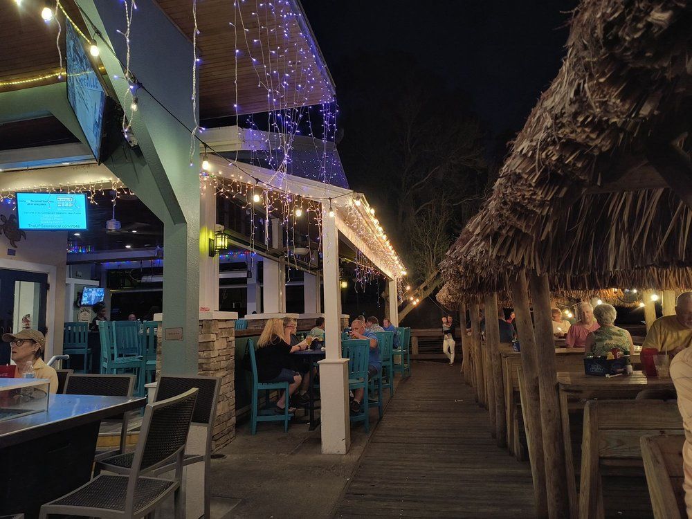 tarpon-turtle-waterfront
