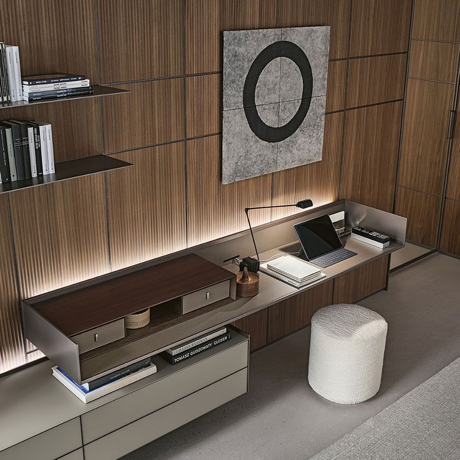 Self plan writing desk