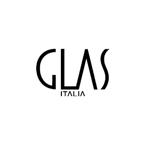Logotipo de GLAS ITALIA en negro sobre fondo blanco.
