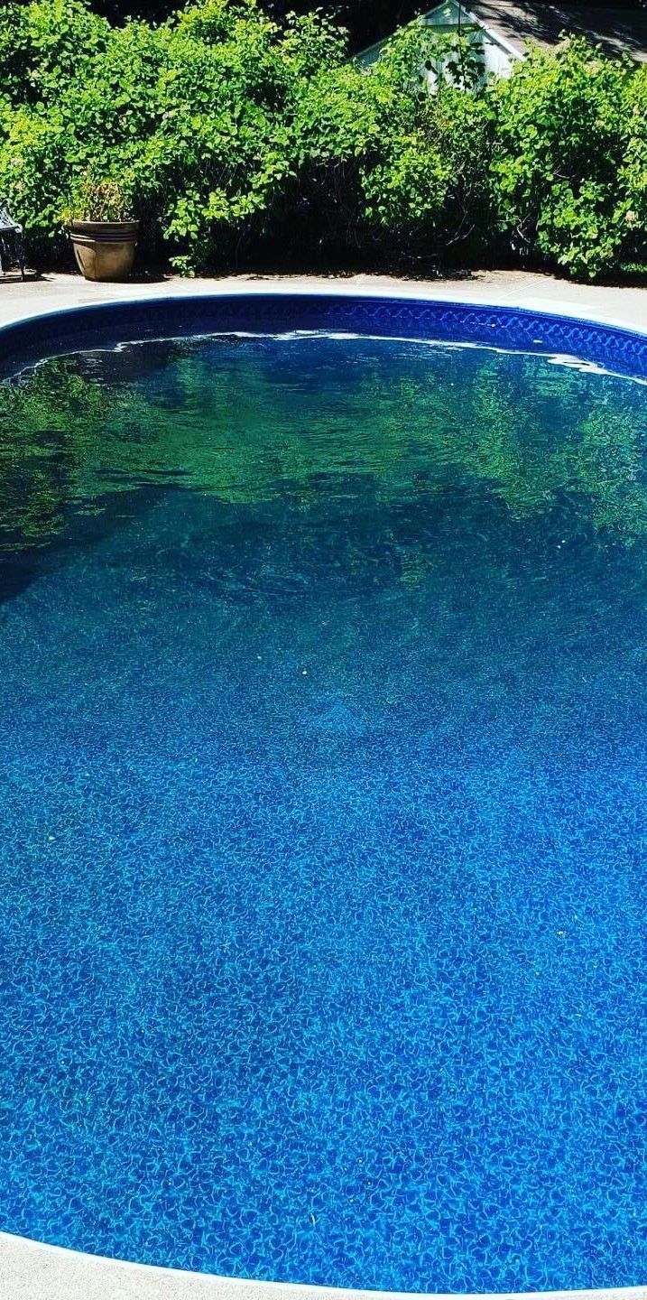 Curved Pool with Pool Liner | Southbridge, MA | Elite Pool Service