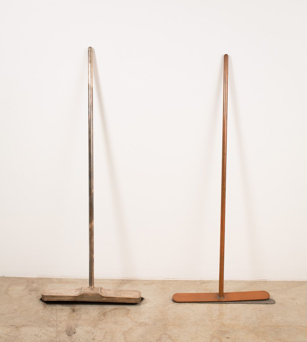 54.7 x 20.1 inches & 51.2 x 20.1 inches / 139 x 51 cm & 130 x 51 cm
