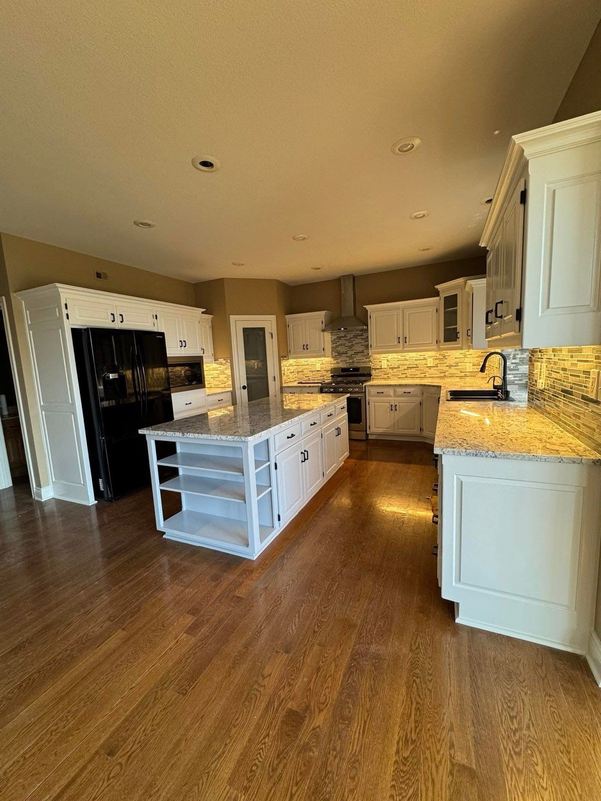 Traditional Kitchen Remodel by Bussone Painting & Remodeling L.L.C — Project 2 project photo