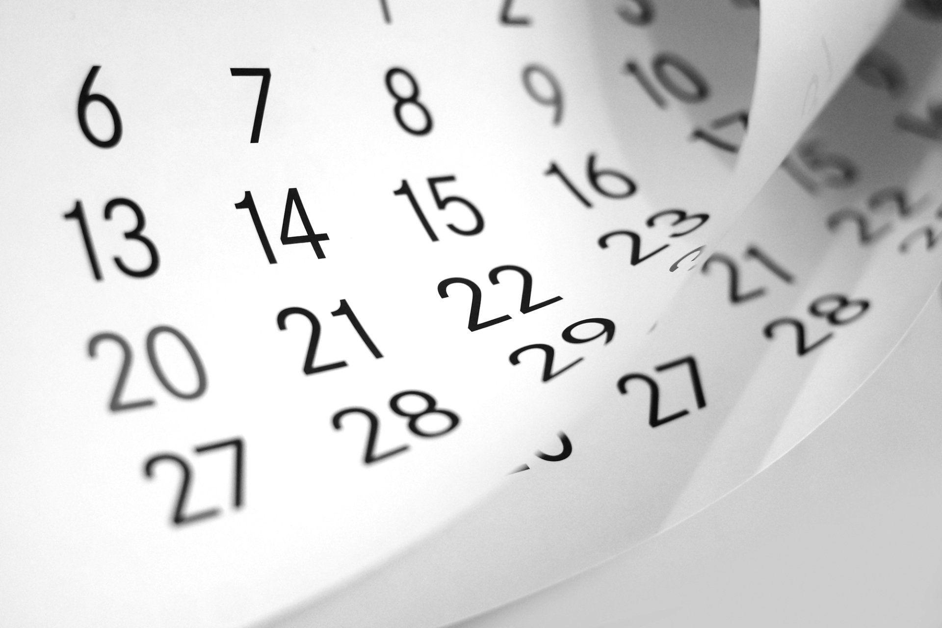 a calendar with the numbers 6 7 8 9 10 11 12 13 14 15 16 17 18 19 20 21 22 23 24 25 26 27 28 29 30 31