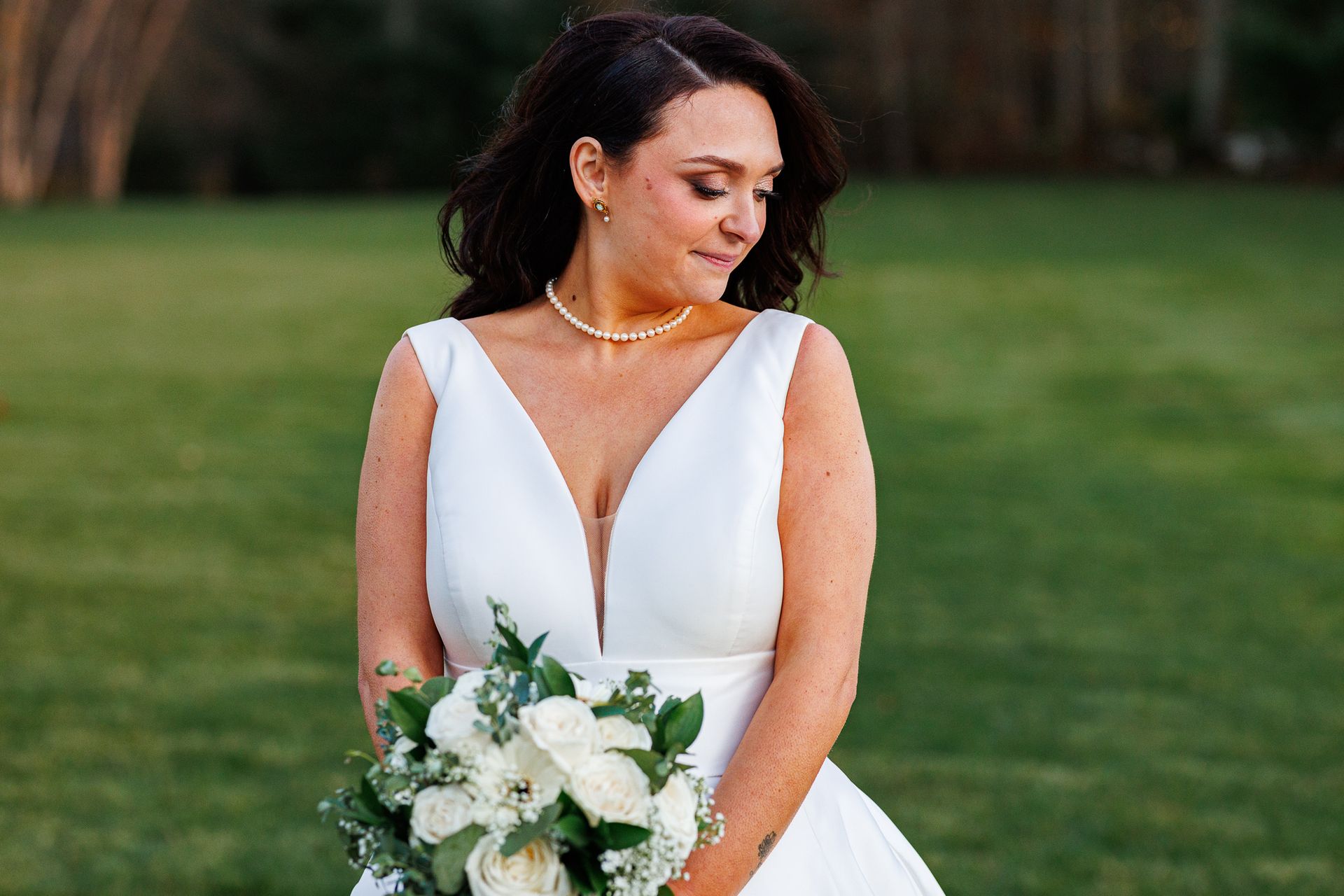 Bride solo photo at Five Bridge Inn wedding