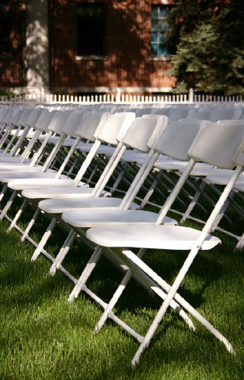 Party Tables and Chairs ─ East Rutherford, NJ ─ Content Party Rentals Inc.