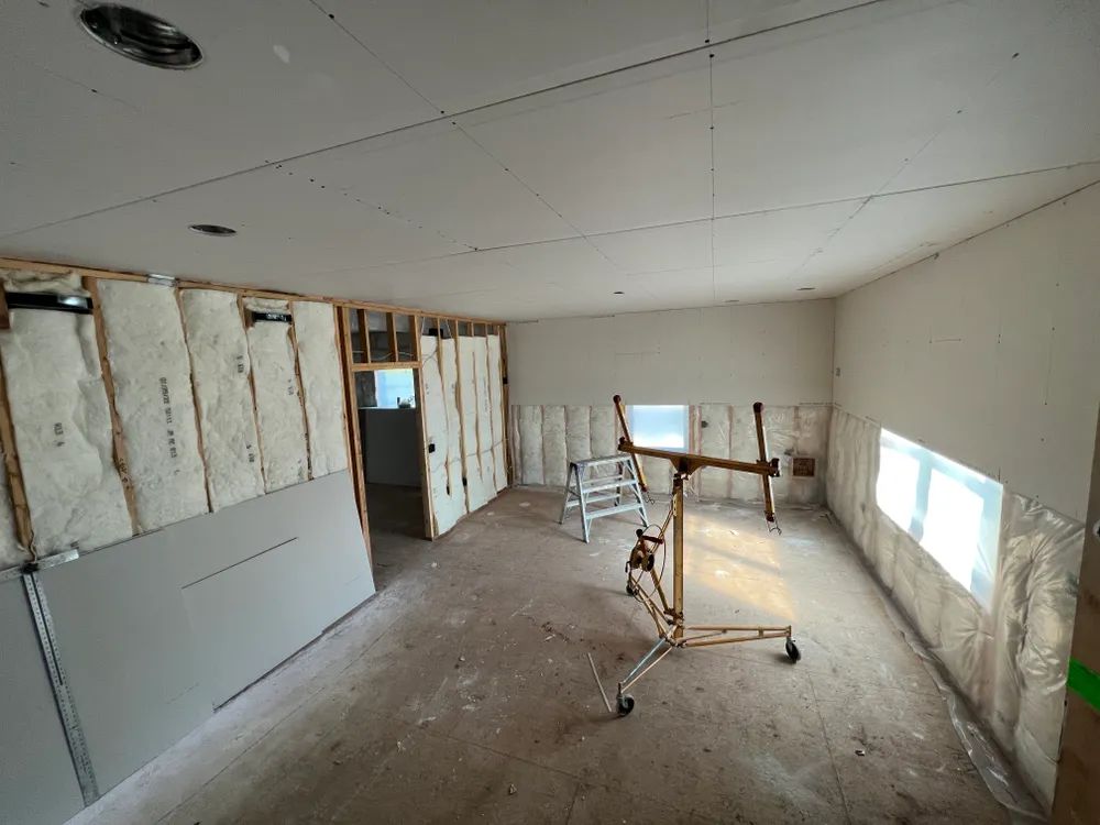 There is a ladder in the middle of the room.