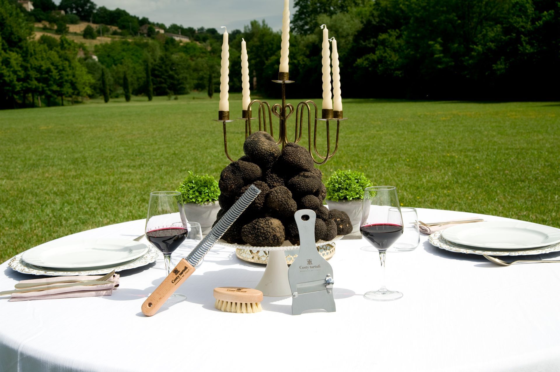 tartufi neri in tavoli