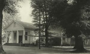 Magnolia Heights: Original Building (Front View)