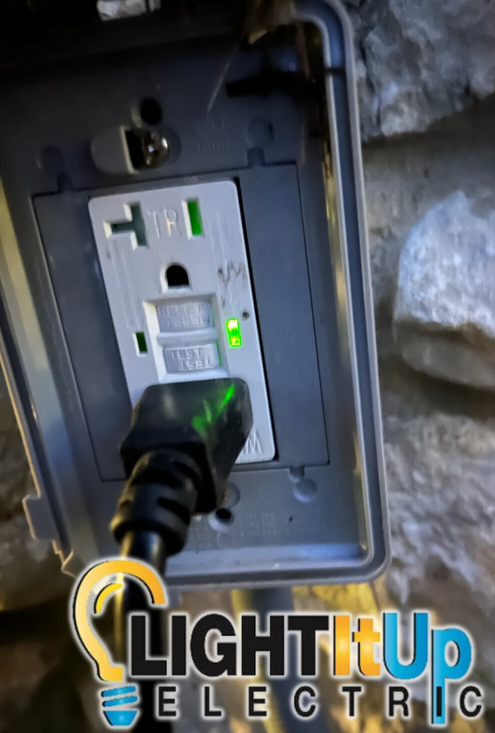 Why do my outside lights keep tripping 60 photos - Lomelono.com