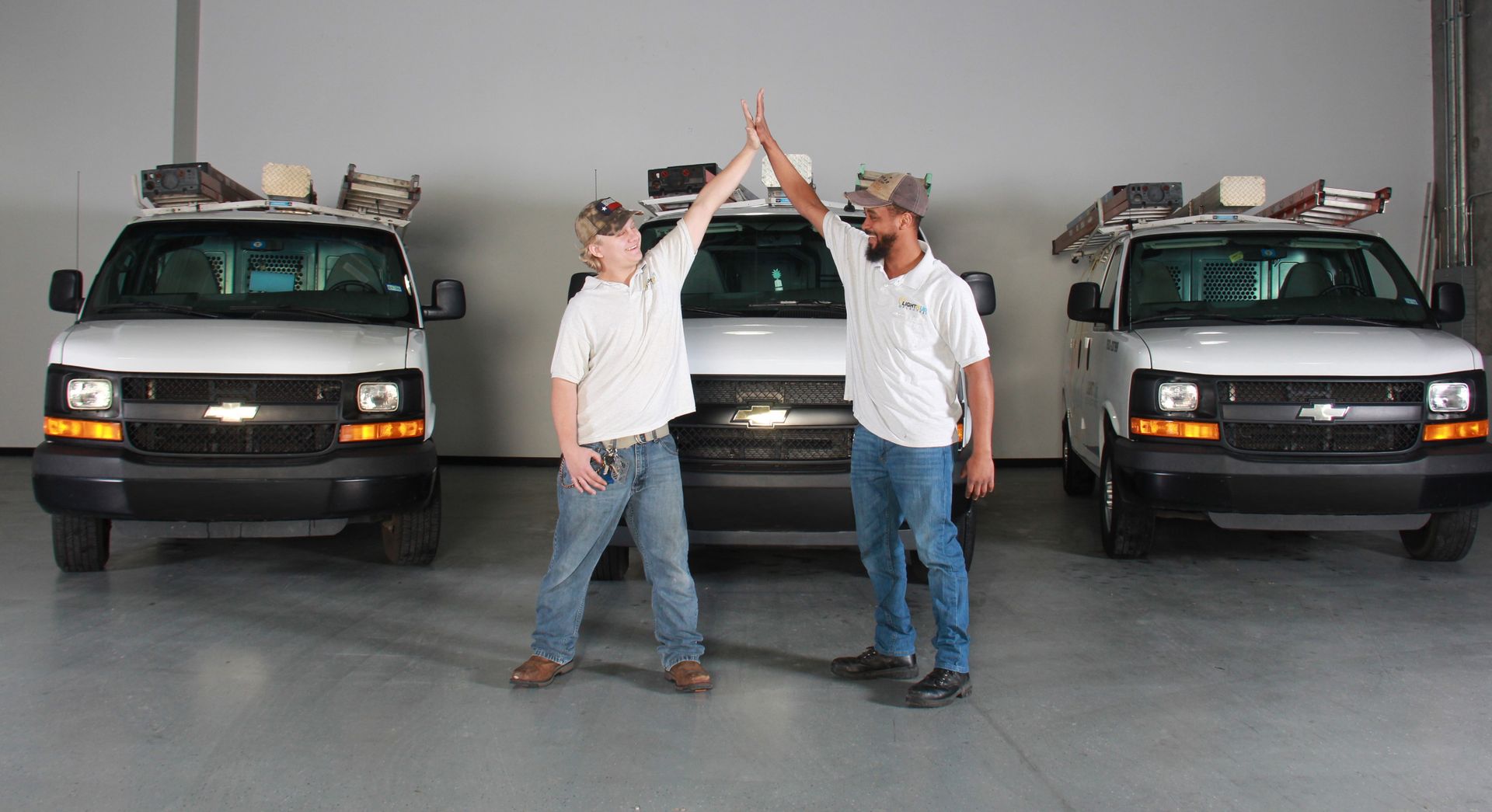 Light It Up Electric Team - Electrician Plano TX