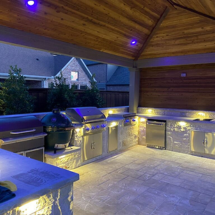 Outdoor Kitchens