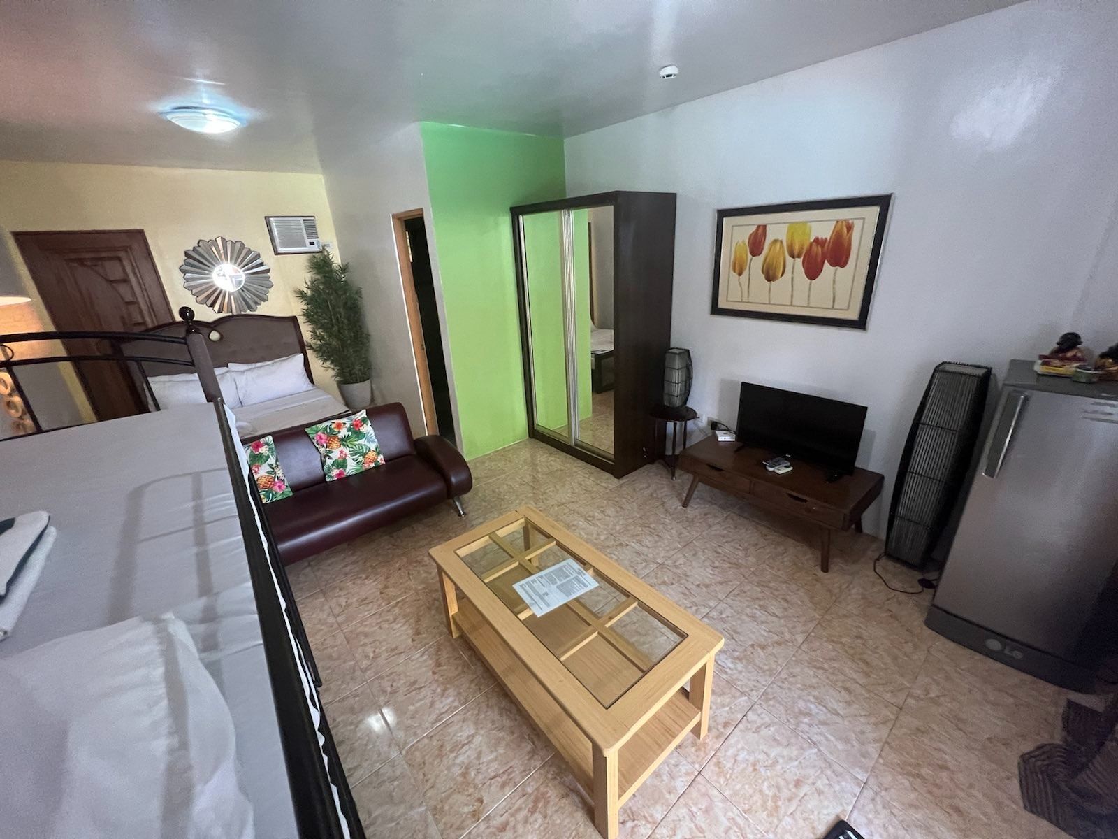 Nora's Place Boutique Room 1
