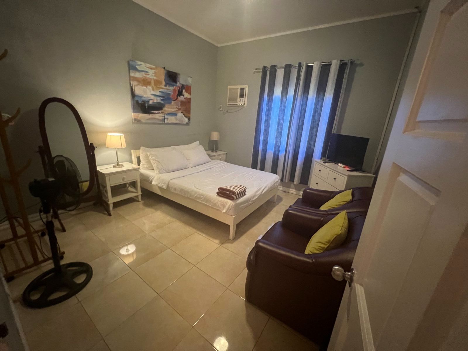 Nora's Place Boutique Room 8
