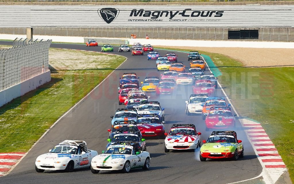 ROADSTER PRO CUP - HISTORIC TOUR MAGNY-COURS - HVM RACING - 2022