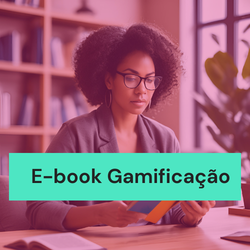 Uma mulher está sentada em uma mesa lendo um e-book