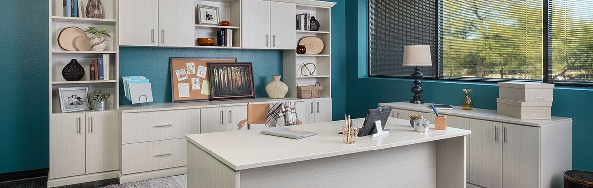 12 Essential Pieces to Incorporate into Your Home Office Space