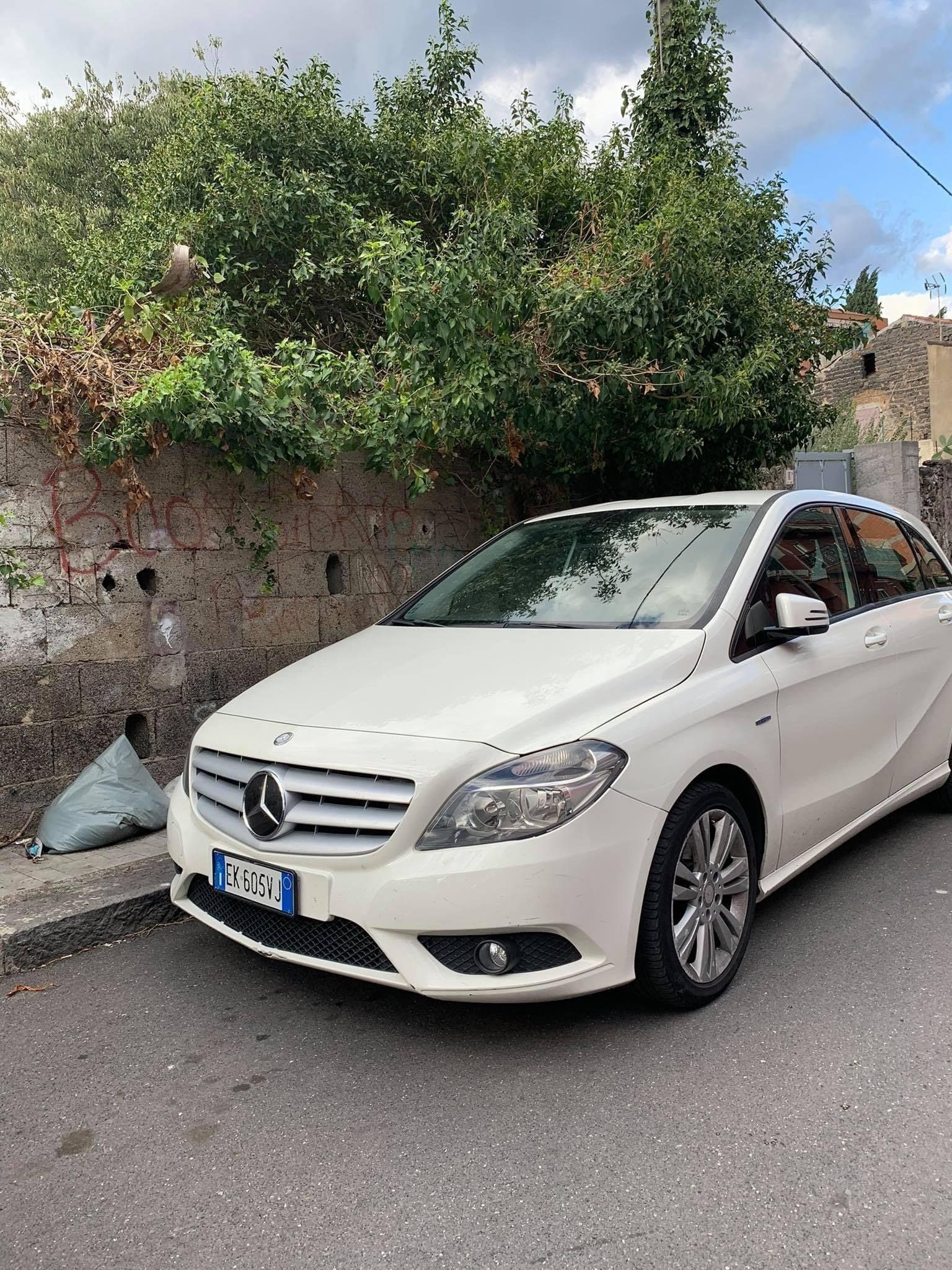 planet car autonoleggio