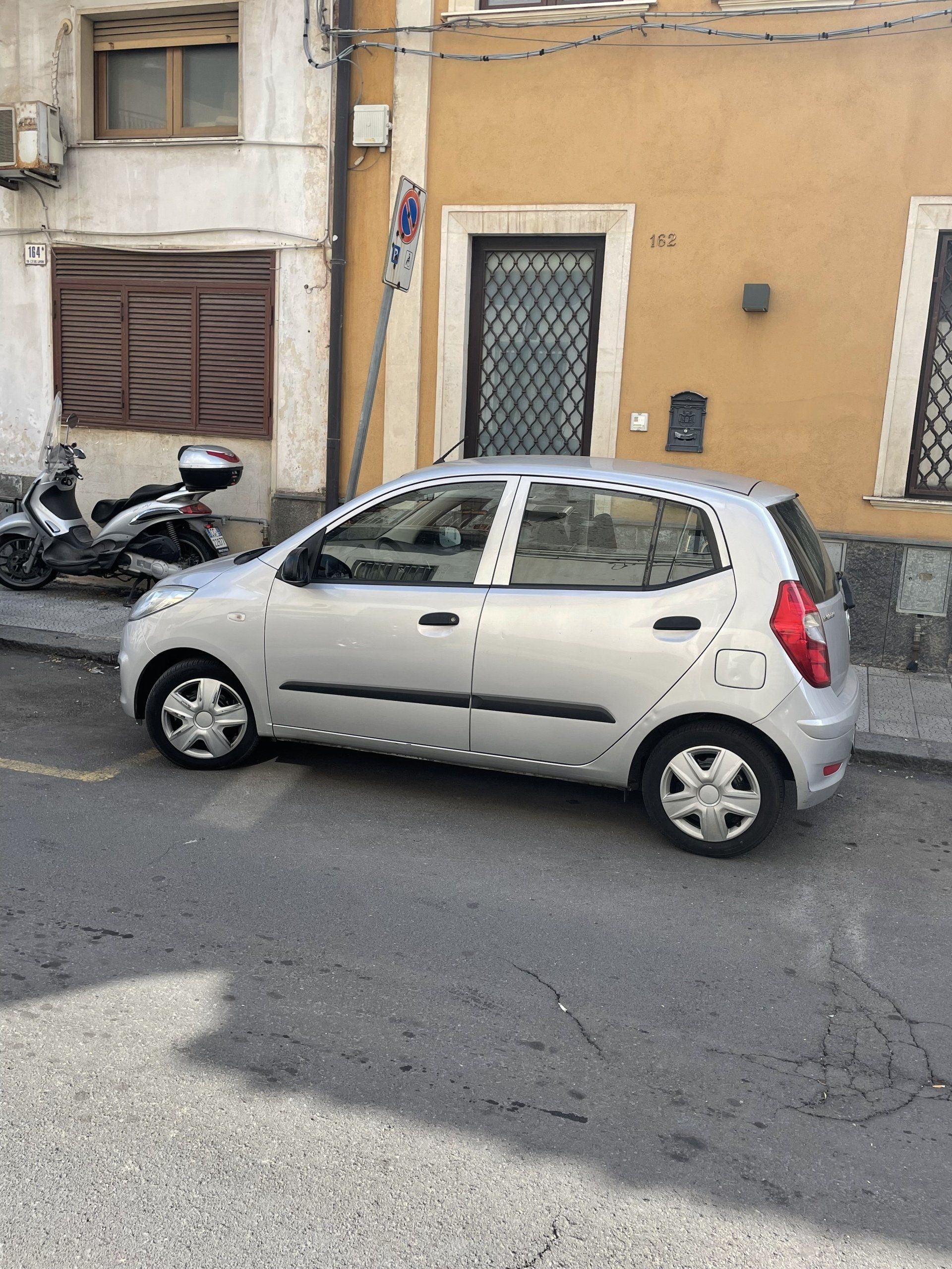 planet car autonoleggio