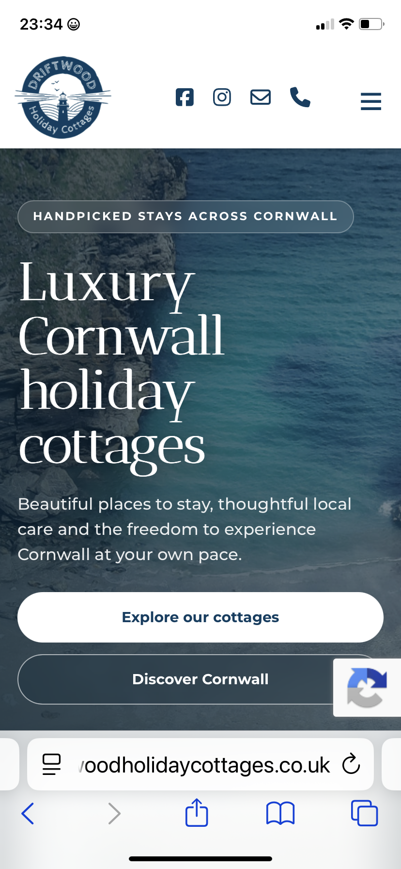 Premium mobile homepage developed for Driftwood Holiday Cottages