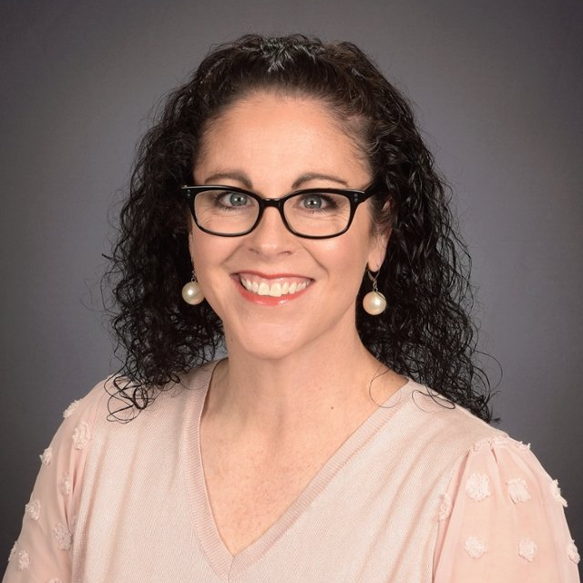 Jennifer Magnan - About Us in Tiverton, RI